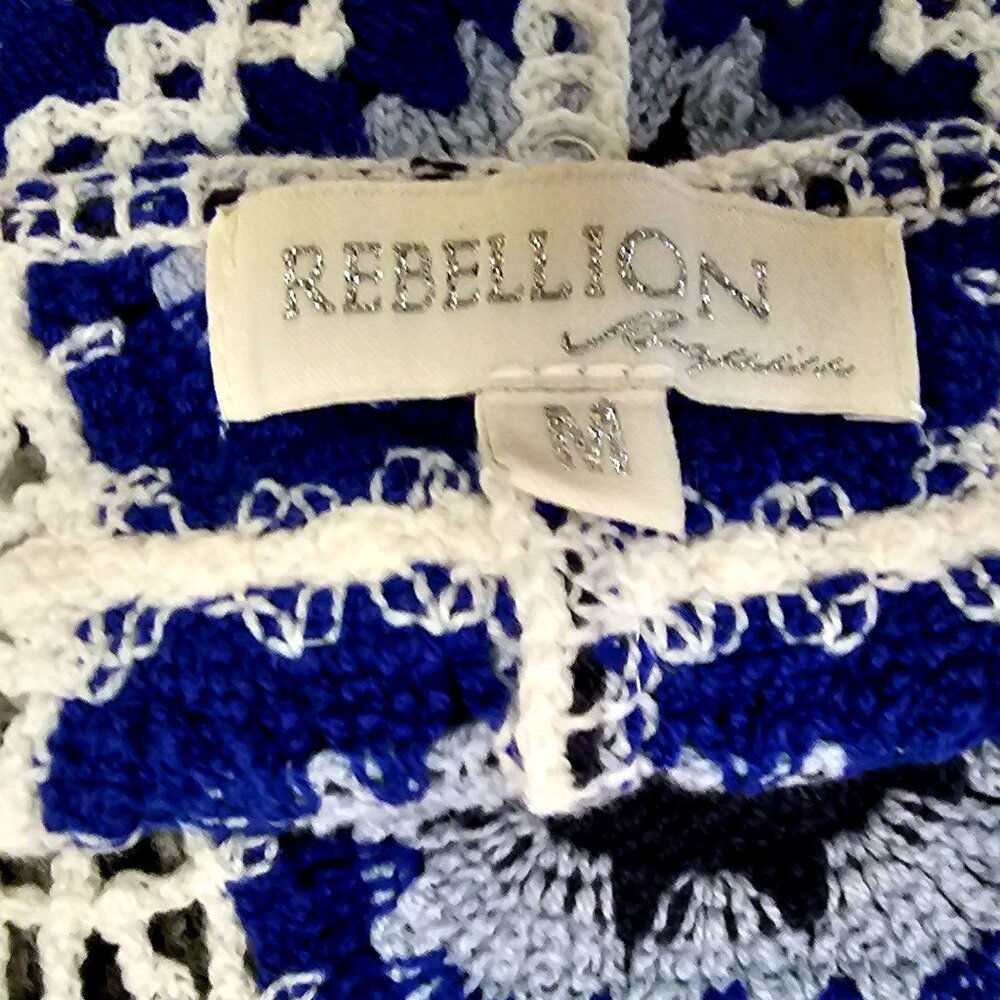 Crochet Halter Top Blue & White Floral Pattern Rebellion Parade M - Picture 5 of 7